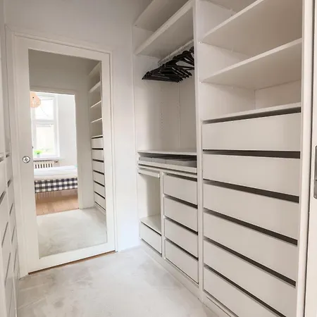 2ndhomes Exclusive In Ullanlinna With 4br Private Retreat Appartement