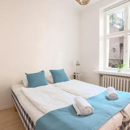2ndhomes Exclusive In Ullanlinna With 4br Private Retreat